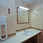 Kastel 4*