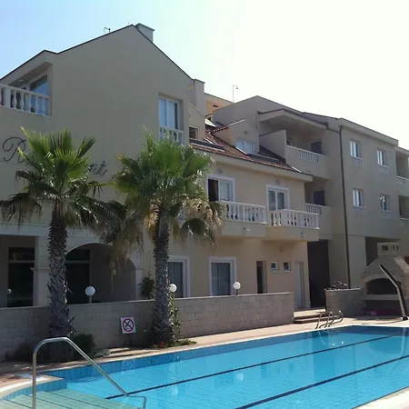 Kastel Hotel