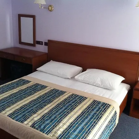 Kastel Hotel 4*