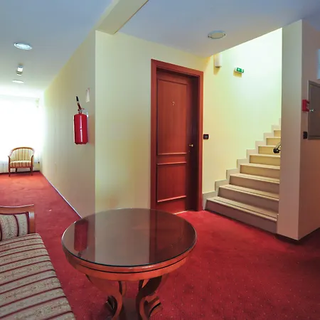 Kastel Hotel