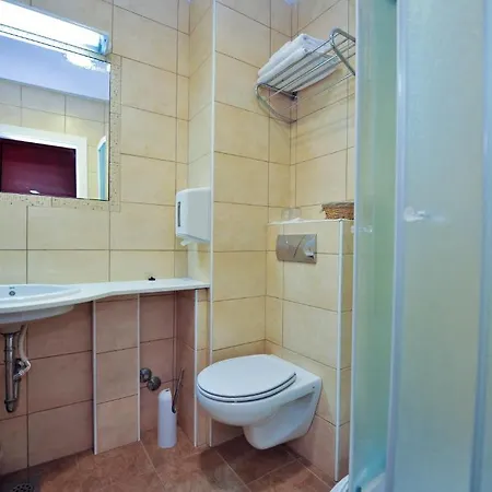 Kastel 4*