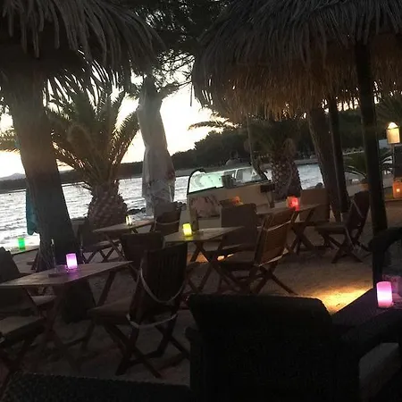 Отель Kastel 4*