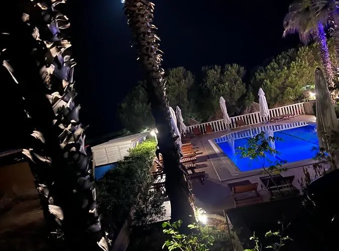Kastel Hotell 4*