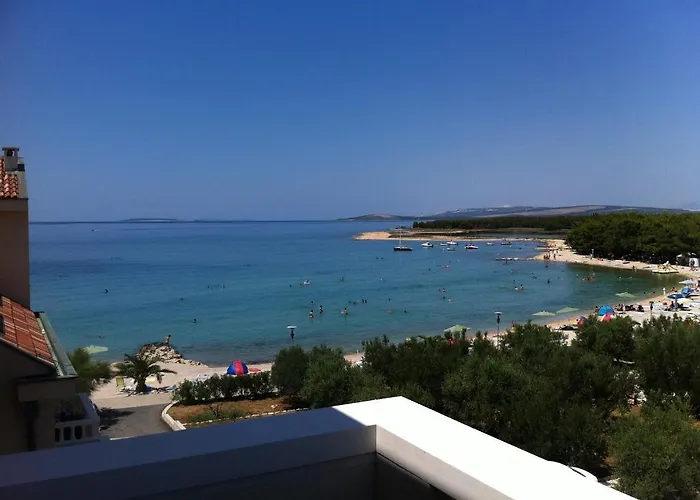 Hotell Kastel Povljana