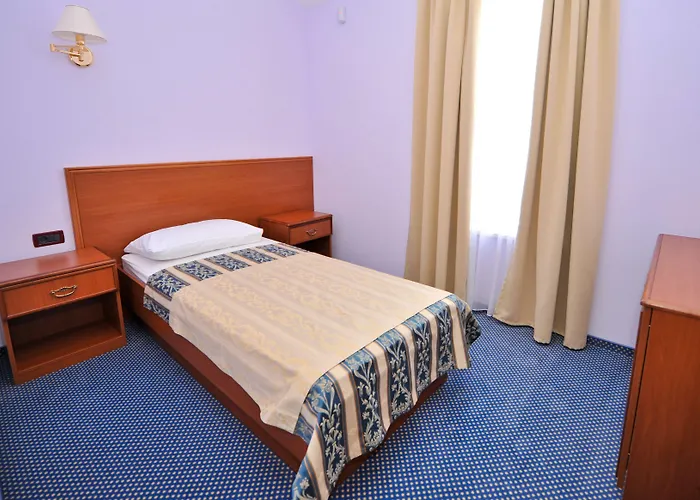 Hotell Kastel 4*