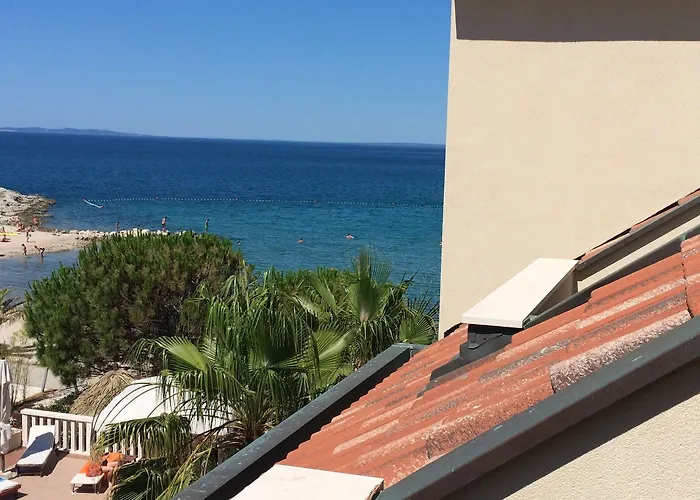 Hotell Kastel Povljana
