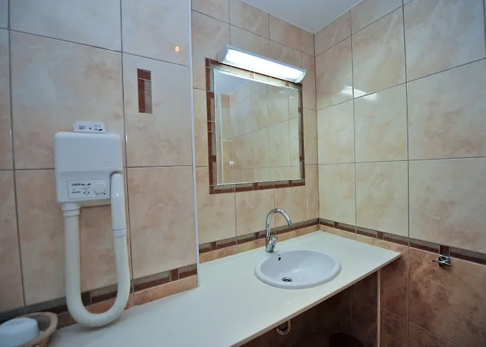 Kastel 4*